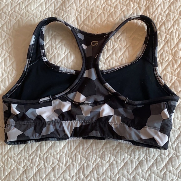 Sports bra - Picture 2 of 2